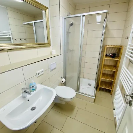 Apartment Chrischanshof, Heilbutt